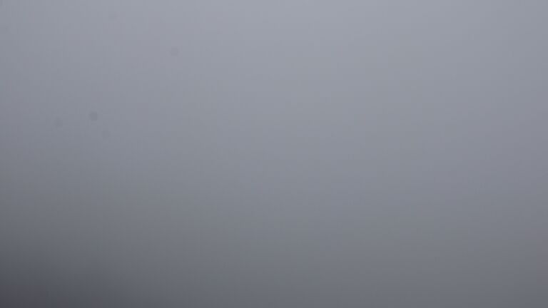 Dieses Bild zeigt eine Webcam-Aufnahme vom Achertal, aufgenommen am Freitag, den 26.09.2025 um 12:20 Uhr. Die Temperatur betrug 6.5°C.