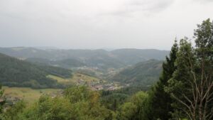 Dieses Bild zeigt eine Webcam-Aufnahme vom Achertal, aufgenommen am Freitag, den 28.08.2026 um 09:10 Uhr. Die Temperatur betrug 20.3°C.