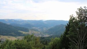 Dieses Bild zeigt eine Webcam-Aufnahme vom Achertal, aufgenommen am Montag, den 17.08.2026 um 18:30 Uhr. Die Temperatur betrug 21.9°C.