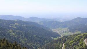 Dieses Bild zeigt eine Webcam-Aufnahme vom Achertal, aufgenommen am Mittwoch, den 29.04.2026 um 15:20 Uhr. Die Temperatur betrug 12.9°C.