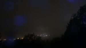 Dieses Bild zeigt eine Webcam-Aufnahme vom Achertal, aufgenommen am Donnerstag, den 14.05.2026 um 01:30 Uhr. Die Temperatur betrug 3.7°C.