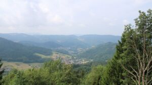 Dieses Bild zeigt eine Webcam-Aufnahme vom Achertal, aufgenommen am Samstag, den 01.08.2026 um 11:20 Uhr. Die Temperatur betrug 21.8°C.