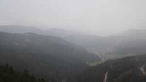 Dieses Bild zeigt eine Webcam-Aufnahme vom Achertal, aufgenommen am Samstag, den 06.12.2025 um 09:50 Uhr. Die Temperatur betrug 2.3°C.