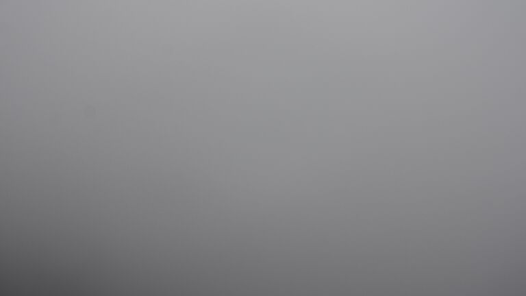 Dieses Bild zeigt eine Webcam-Aufnahme vom Achertal, aufgenommen am Sonntag, den 26.10.2025 um 16:00 Uhr. Die Temperatur betrug 1.2°C.