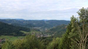 Dieses Bild zeigt eine Webcam-Aufnahme vom Achertal, aufgenommen am Montag, den 14.09.2026 um 08:40 Uhr. Die Temperatur betrug 15.1°C.