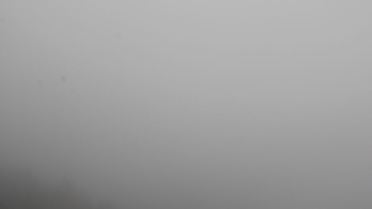 Dieses Bild zeigt eine Webcam-Aufnahme vom Achertal, aufgenommen am Samstag, den 30.08.2025 um 08:50 Uhr. Die Temperatur betrug 9.4°C.