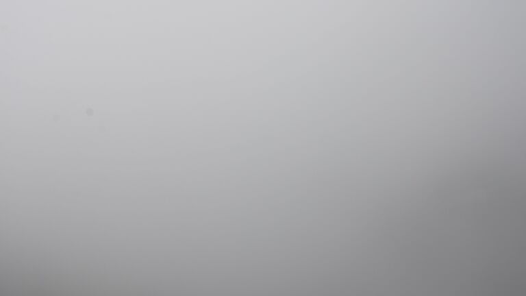 Dieses Bild zeigt eine Webcam-Aufnahme vom Achertal, aufgenommen am Freitag, den 01.08.2025 um 13:00 Uhr. Die Temperatur betrug 13.6°C.