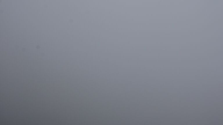 Dieses Bild zeigt eine Webcam-Aufnahme vom Achertal, aufgenommen am Sonntag, den 19.04.2026 um 12:10 Uhr. Die Temperatur betrug 5.8°C.