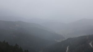 Dieses Bild zeigt eine Webcam-Aufnahme vom Achertal, aufgenommen am Samstag, den 11.04.2026 um 19:30 Uhr. Die Temperatur betrug 10.2°C.