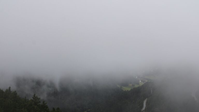 Dieses Bild zeigt eine Webcam-Aufnahme vom Achertal, aufgenommen am Donnerstag, den 11.09.2025 um 13:30 Uhr. Die Temperatur betrug 7.9°C.