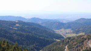 Dieses Bild zeigt eine Webcam-Aufnahme vom Achertal, aufgenommen am Freitag, den 27.02.2026 um 14:30 Uhr. Die Temperatur betrug 15.4°C.