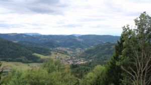 Dieses Bild zeigt eine Webcam-Aufnahme vom Achertal, aufgenommen am Samstag, den 29.08.2026 um 14:30 Uhr. Die Temperatur betrug 20.2°C.
