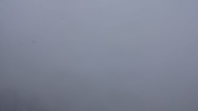 Dieses Bild zeigt eine Webcam-Aufnahme vom Achertal, aufgenommen am Dienstag, den 25.11.2025 um 14:10 Uhr. Die Temperatur betrug -0.8°C.