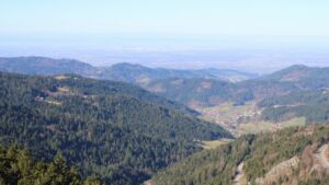 Dieses Bild zeigt eine Webcam-Aufnahme vom Achertal, aufgenommen am Montag, den 02.03.2026 um 10:30 Uhr. Die Temperatur betrug 12.4°C.