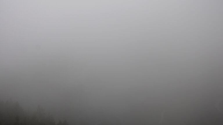 Dieses Bild zeigt eine Webcam-Aufnahme vom Achertal, aufgenommen am Mittwoch, den 04.06.2025 um 19:40 Uhr. Die Temperatur betrug 11°C.