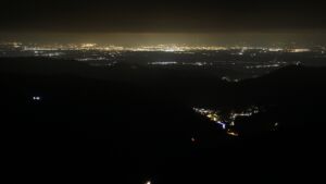 Dieses Bild zeigt eine Webcam-Aufnahme vom Achertal, aufgenommen am Mittwoch, den 24.12.2025 um 00:30 Uhr. Die Temperatur betrug -3.1°C.