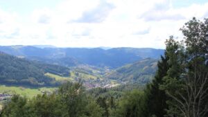 Dieses Bild zeigt eine Webcam-Aufnahme vom Achertal, aufgenommen am Montag, den 14.09.2026 um 14:50 Uhr. Die Temperatur betrug 22.9°C.