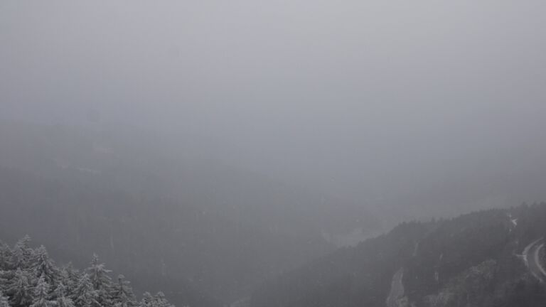 Dieses Bild zeigt eine Webcam-Aufnahme vom Achertal, aufgenommen am Mittwoch, den 24.12.2025 um 14:30 Uhr. Die Temperatur betrug -5.8°C.