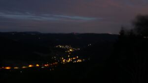 Dieses Bild zeigt eine Webcam-Aufnahme vom Achertal, aufgenommen am Montag, den 24.08.2026 um 05:40 Uhr. Die Temperatur betrug 12.7°C.