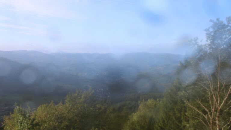 Dieses Bild zeigt eine Webcam-Aufnahme vom Achertal, aufgenommen am Freitag, den 09.10.2026 um 09:20 Uhr. Die Temperatur betrug 7.1°C.