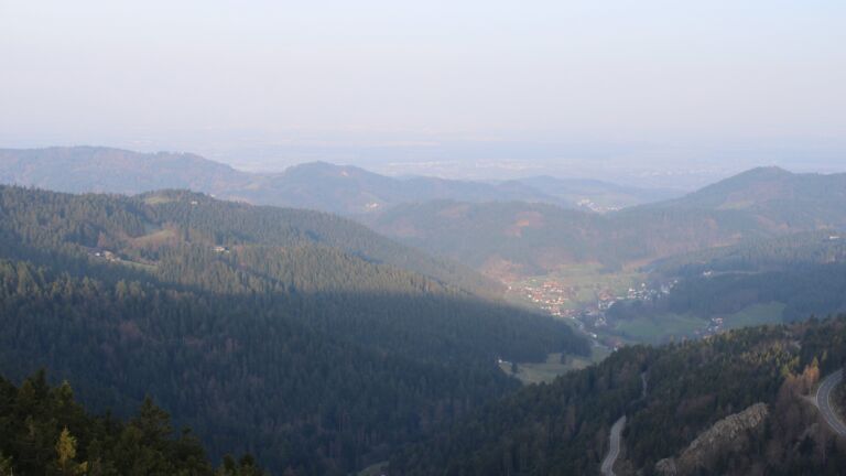 Dieses Bild zeigt eine Webcam-Aufnahme vom Achertal, aufgenommen am Dienstag, den 24.03.2026 um 07:20 Uhr. Die Temperatur betrug 6.1°C.