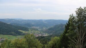 Dieses Bild zeigt eine Webcam-Aufnahme vom Achertal, aufgenommen am Donnerstag, den 24.09.2026 um 17:40 Uhr. Die Temperatur betrug 15.5°C.