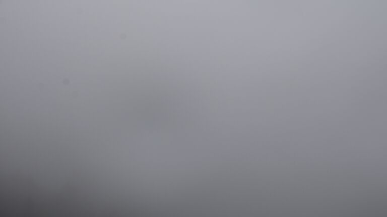 Dieses Bild zeigt eine Webcam-Aufnahme vom Achertal, aufgenommen am Dienstag, den 07.10.2025 um 09:30 Uhr. Die Temperatur betrug 7.1°C.