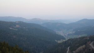 Dieses Bild zeigt eine Webcam-Aufnahme vom Achertal, aufgenommen am Dienstag, den 24.03.2026 um 06:50 Uhr. Die Temperatur betrug 5.4°C.