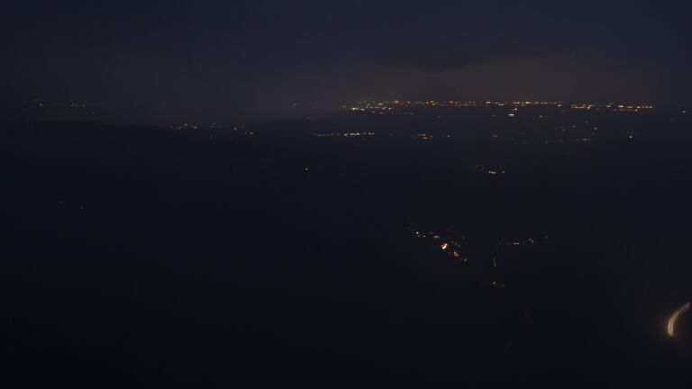 Dieses Bild zeigt eine Webcam-Aufnahme vom Achertal, aufgenommen am Samstag, den 04.10.2025 um 19:40 Uhr. Die Temperatur betrug 4.6°C.