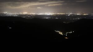 Dieses Bild zeigt eine Webcam-Aufnahme vom Achertal, aufgenommen am Dienstag, den 16.09.2025 um 00:00 Uhr. Die Temperatur betrug 10.1°C.