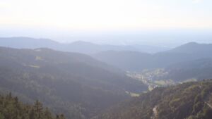 Dieses Bild zeigt eine Webcam-Aufnahme vom Achertal, aufgenommen am Montag, den 25.08.2025 um 18:40 Uhr. Die Temperatur betrug 18.6°C.
