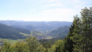 Dieses Bild zeigt eine Webcam-Aufnahme vom Achertal, aufgenommen am Mittwoch, den 23.09.2026 um 15:00 Uhr. Die Temperatur betrug 20.9°C.