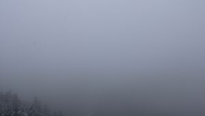 Dieses Bild zeigt eine Webcam-Aufnahme vom Achertal, aufgenommen am Montag, den 24.11.2025 um 15:10 Uhr. Die Temperatur betrug 0.4°C.