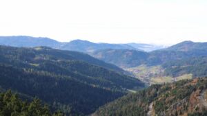 Dieses Bild zeigt eine Webcam-Aufnahme vom Achertal, aufgenommen am Montag, den 10.11.2025 um 13:20 Uhr. Die Temperatur betrug 8.6°C.