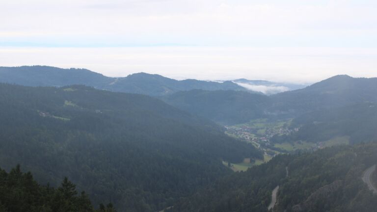 Dieses Bild zeigt eine Webcam-Aufnahme vom Achertal, aufgenommen am Mittwoch, den 10.09.2025 um 09:50 Uhr. Die Temperatur betrug 10.8°C.