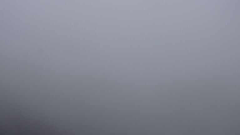 Dieses Bild zeigt eine Webcam-Aufnahme vom Achertal, aufgenommen am Sonntag, den 30.11.2025 um 12:10 Uhr. Die Temperatur betrug 2.6°C.