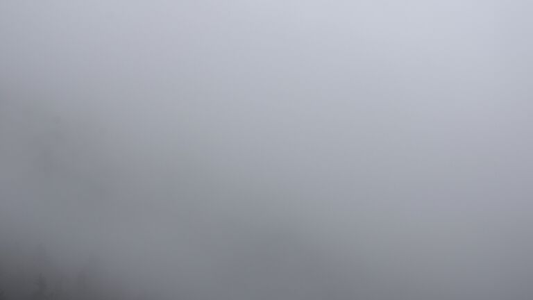 Dieses Bild zeigt eine Webcam-Aufnahme vom Achertal, aufgenommen am Donnerstag, den 22.05.2025 um 12:40 Uhr. Die Temperatur betrug 6.8°C.