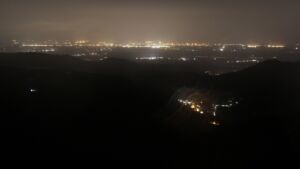 Dieses Bild zeigt eine Webcam-Aufnahme vom Achertal, aufgenommen am Samstag, den 15.11.2025 um 03:00 Uhr. Die Temperatur betrug 12.2°C.