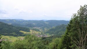 Dieses Bild zeigt eine Webcam-Aufnahme vom Achertal, aufgenommen am Mittwoch, den 10.06.2026 um 12:40 Uhr. Die Temperatur betrug 14.2°C.