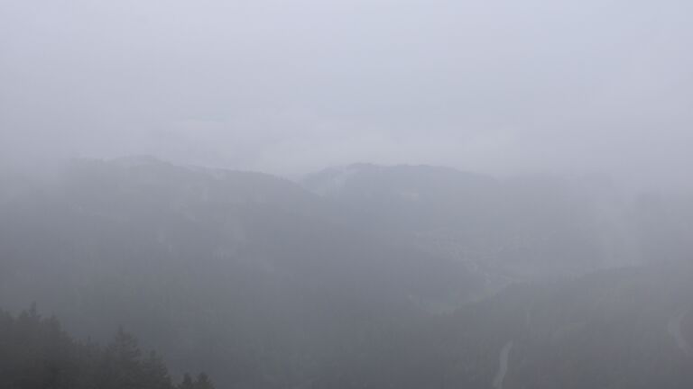Dieses Bild zeigt eine Webcam-Aufnahme vom Achertal, aufgenommen am Sonntag, den 04.05.2025 um 11:40 Uhr. Die Temperatur betrug 5.9°C.