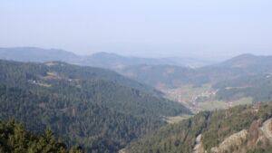 Dieses Bild zeigt eine Webcam-Aufnahme vom Achertal, aufgenommen am Dienstag, den 10.03.2026 um 09:50 Uhr. Die Temperatur betrug 9°C.