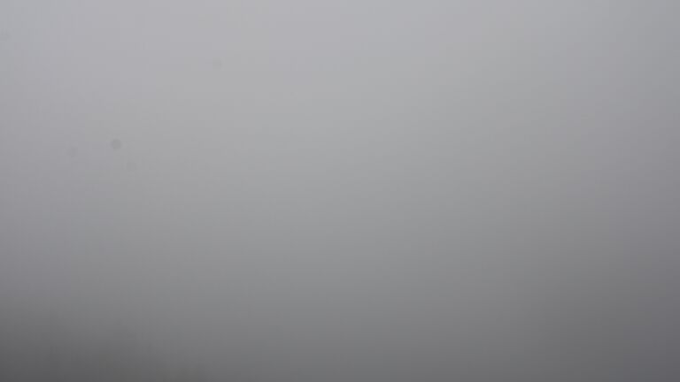 Dieses Bild zeigt eine Webcam-Aufnahme vom Achertal, aufgenommen am Dienstag, den 02.09.2025 um 09:30 Uhr. Die Temperatur betrug 9.4°C.