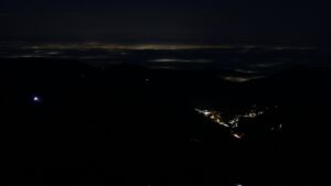 Dieses Bild zeigt eine Webcam-Aufnahme vom Achertal, aufgenommen am Mittwoch, den 17.12.2025 um 07:00 Uhr. Die Temperatur betrug 5.6°C.