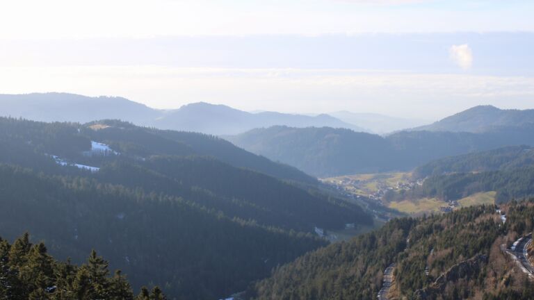 Dieses Bild zeigt eine Webcam-Aufnahme vom Achertal, aufgenommen am Samstag, den 31.01.2026 um 15:30 Uhr. Die Temperatur betrug 6.6°C.