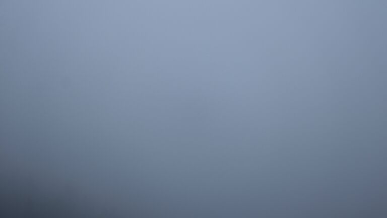 Dieses Bild zeigt eine Webcam-Aufnahme vom Achertal, aufgenommen am Freitag, den 05.12.2025 um 15:50 Uhr. Die Temperatur betrug 1.2°C.