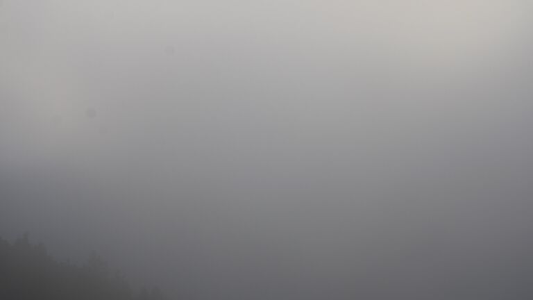 Dieses Bild zeigt eine Webcam-Aufnahme vom Achertal, aufgenommen am Freitag, den 12.09.2025 um 07:50 Uhr. Die Temperatur betrug 7.2°C.