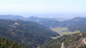 Dieses Bild zeigt eine Webcam-Aufnahme vom Achertal, aufgenommen am Montag, den 06.04.2026 um 14:40 Uhr. Die Temperatur betrug 10.6°C.