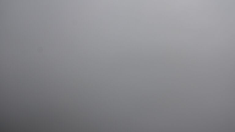 Dieses Bild zeigt eine Webcam-Aufnahme vom Achertal, aufgenommen am Montag, den 08.09.2025 um 11:30 Uhr. Die Temperatur betrug 13.2°C.