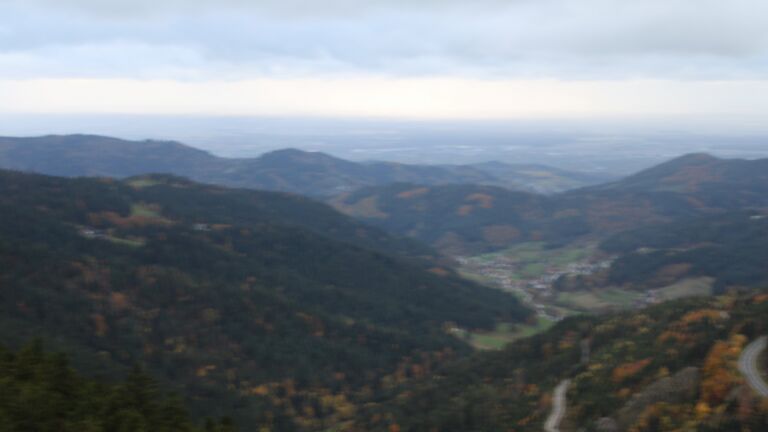 Dieses Bild zeigt eine Webcam-Aufnahme vom Achertal, aufgenommen am Donnerstag, den 23.10.2025 um 17:20 Uhr. Die Temperatur betrug 4.8°C.