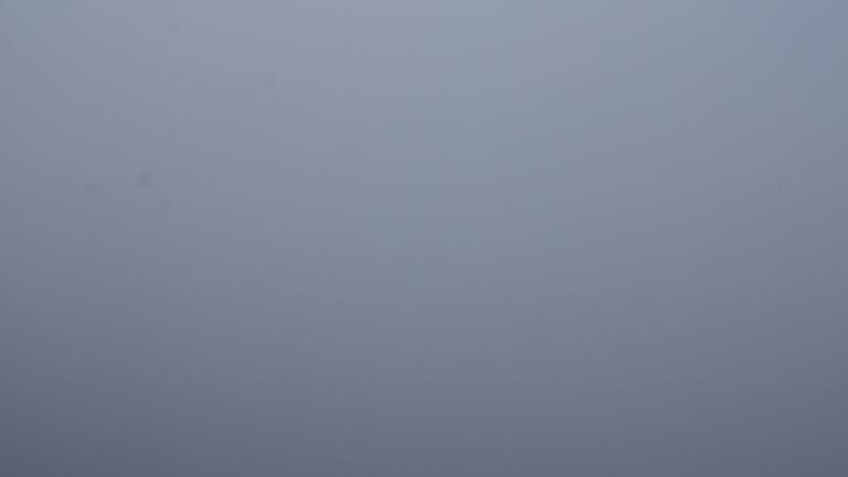 Dieses Bild zeigt eine Webcam-Aufnahme vom Achertal, aufgenommen am Dienstag, den 23.12.2025 um 12:10 Uhr. Die Temperatur betrug -3.6°C.